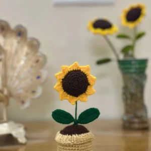 Handmade Crochet Sunflower Plant in Pot Decorative Flower Gift Home Desk Decor Multicolor Sunflower Artificial Flower